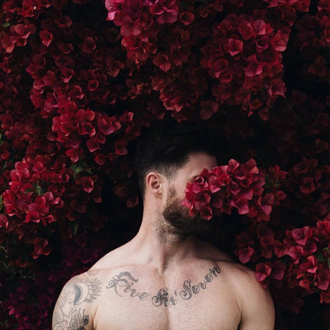 &mdash; Для&nbsp;меня татуировки &mdash; это&nbsp;все мгновения моей жизни.  Есть мгновения, о&nbsp;которых хочется не&nbsp;забыть. https://t<a href="/tag/govegan"class="tags"><span>#govegan</span></a>