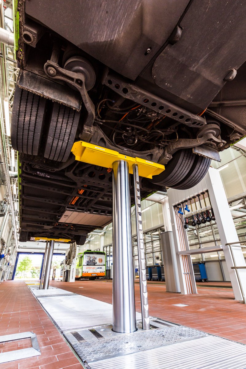 RocarTech's tweet image. Hoogwaardige 6-stempelhefbrug met intuïtief bedieningsconcept voor bussen en bedrijfsvoertuigen. Kijk en overtuig uzelf! #JABecker
youtube.com/watch?v=VWyrxH…