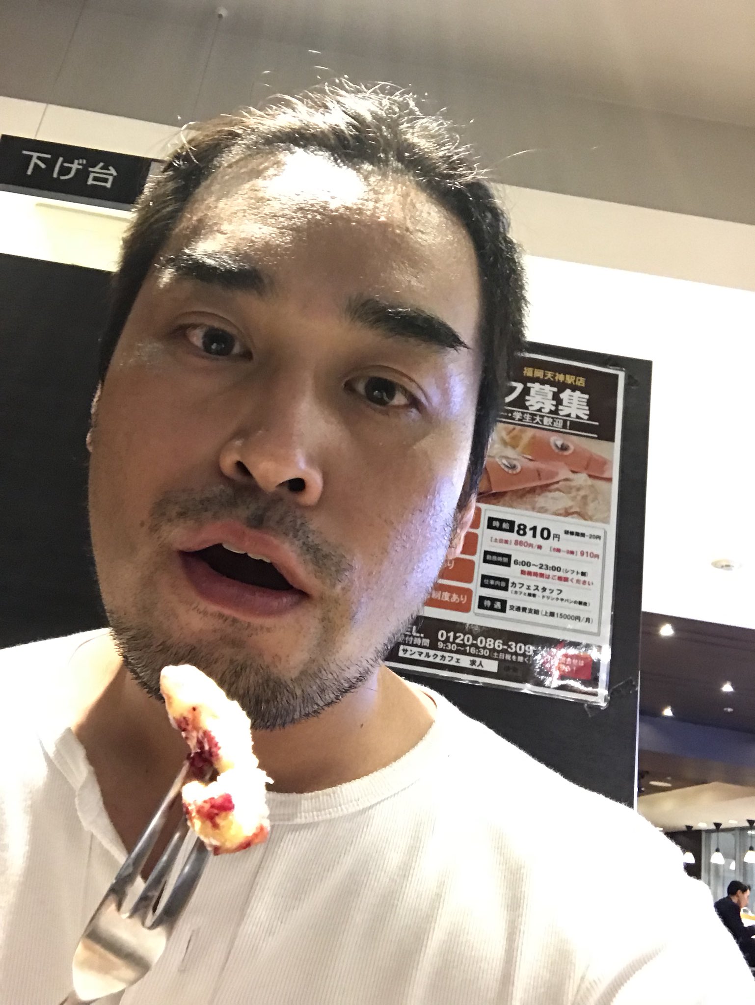 Takahiro Reconstructed En Twitter 彼氏募集してます タイプ 年上 38 55歳くらい タチかリバ 面長 ヒゲ 人好きのするバランスのいい顔 短髪にこしたことはないけど似合ってれば長くてもいい 痩せすぎ太り過ぎより筋肉質 ガッチリ