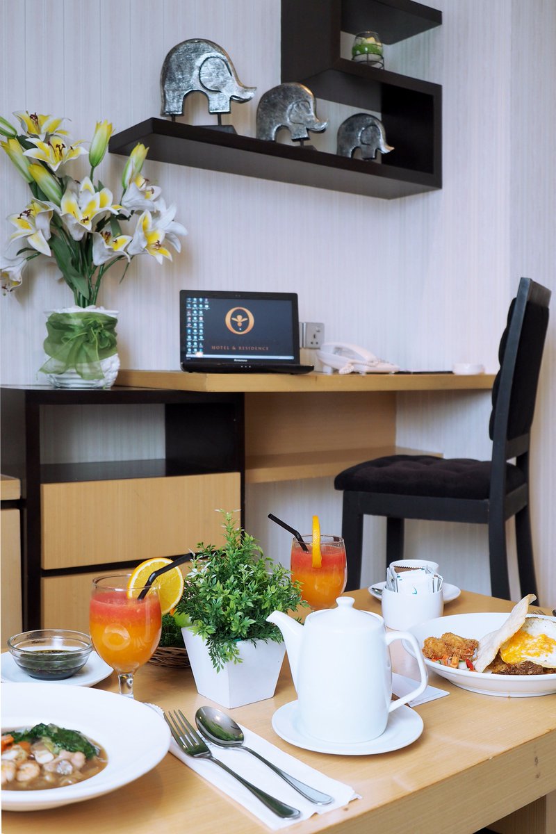 NoBarSolo's tweet photo. Great #promo #discounts +Nagoya Mansion Hotel and Residence #hotel in #batam Close to #singapore #jakarta #malaysia #medan Book Now by WiCo >> https://t.co/WJMgXYSSJE https://t.co/vE1qD6B5w0