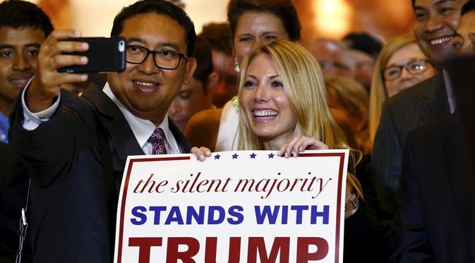 Karena gua pernah upacara waktu SD, dan pernah baca UUD 45' terutama kalimat: "Penjajahan di atas dunia harus dihapuskan!"

Maka dengan ini gua berdiri bersama Rakyat Palestina menolak Aksi Donald Trump yg memindahkan Ibukota Israel ke Yerusalem.

Maaf kalau OOT, tapi iki urgent.