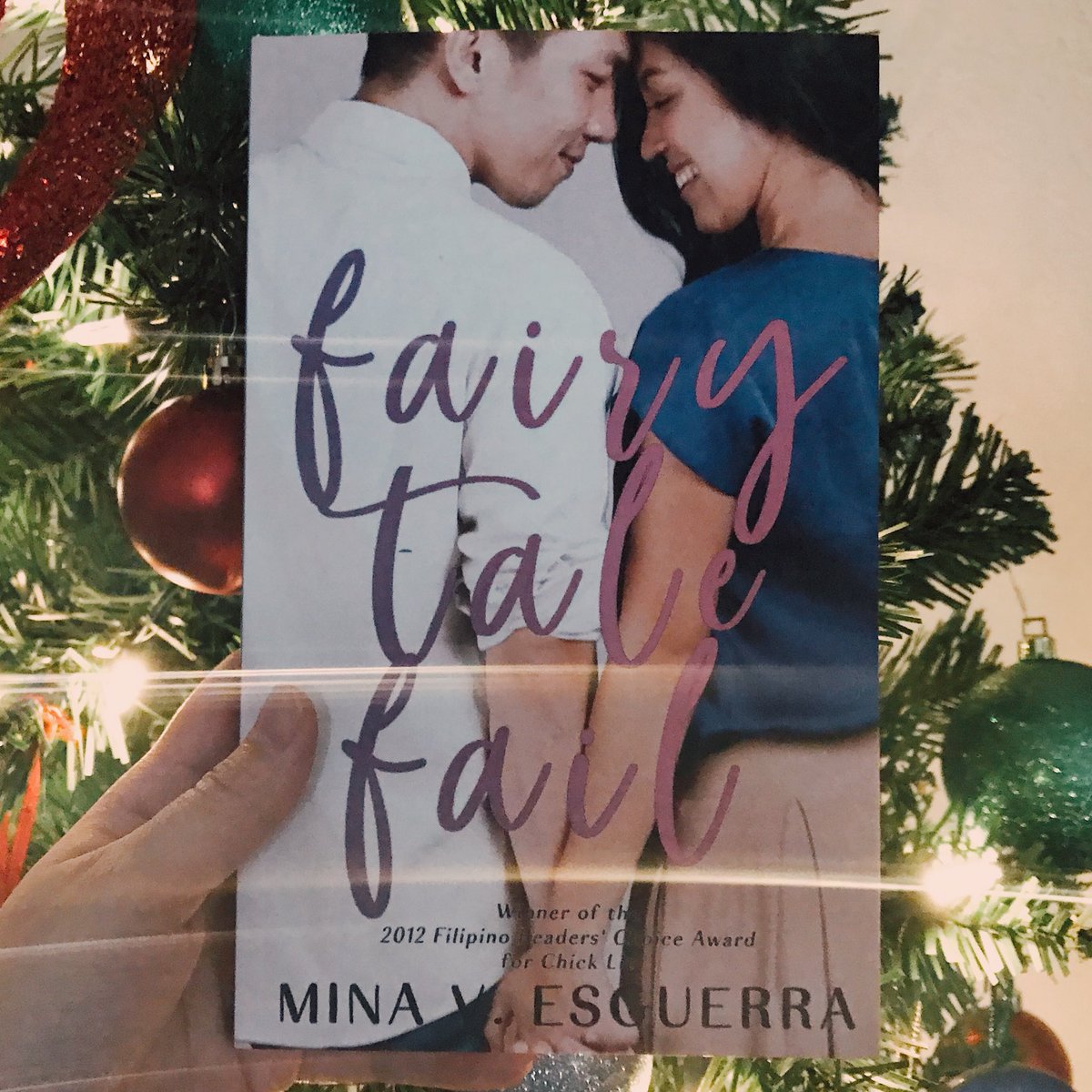 krissss_00_'s tweet photo. My copy of #FairyTaleFail finally came in!! Never going to stop recommending this one. 💖😍 #romanceclass https://t.co/d2Q2MM5iQE