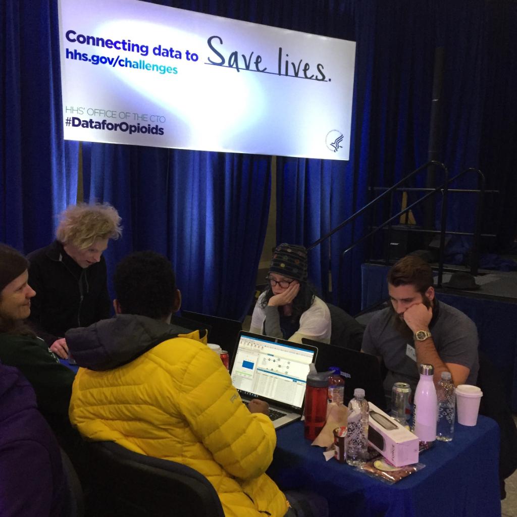 HHSGov's tweet image. #HappeningNow Coders have taken over the Great Hall #HHS. 17 hours of coding left. #DataforOpioids
