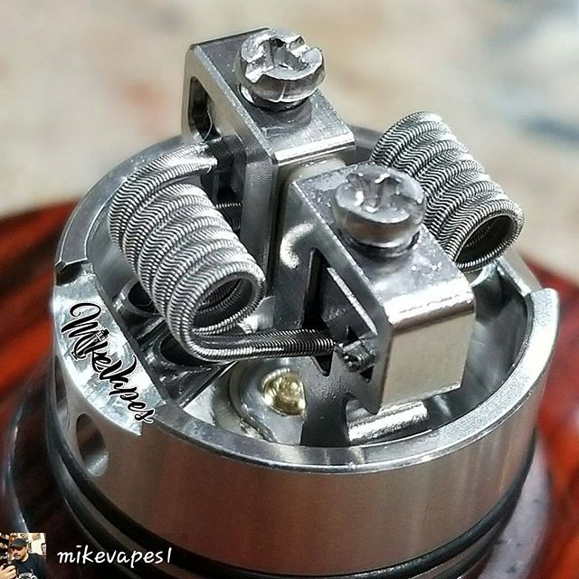 ElegoMall's tweet photo. #VandyVape Iconic 24mm #RDA
Co-designed by Mike Vapes
★ https://t.co/zu7ZYgUY5s
Features🤔😍🤩🤗
Clamp post system
3 Drip tips included (Resin&Derlin Doc&Frosted Doc)
Bottom airflow tubes allows extra room in juice well
510&Squonk pin included
#elegomall #vandyvape #iconicrda https://t.co/rQy5Kqiuro