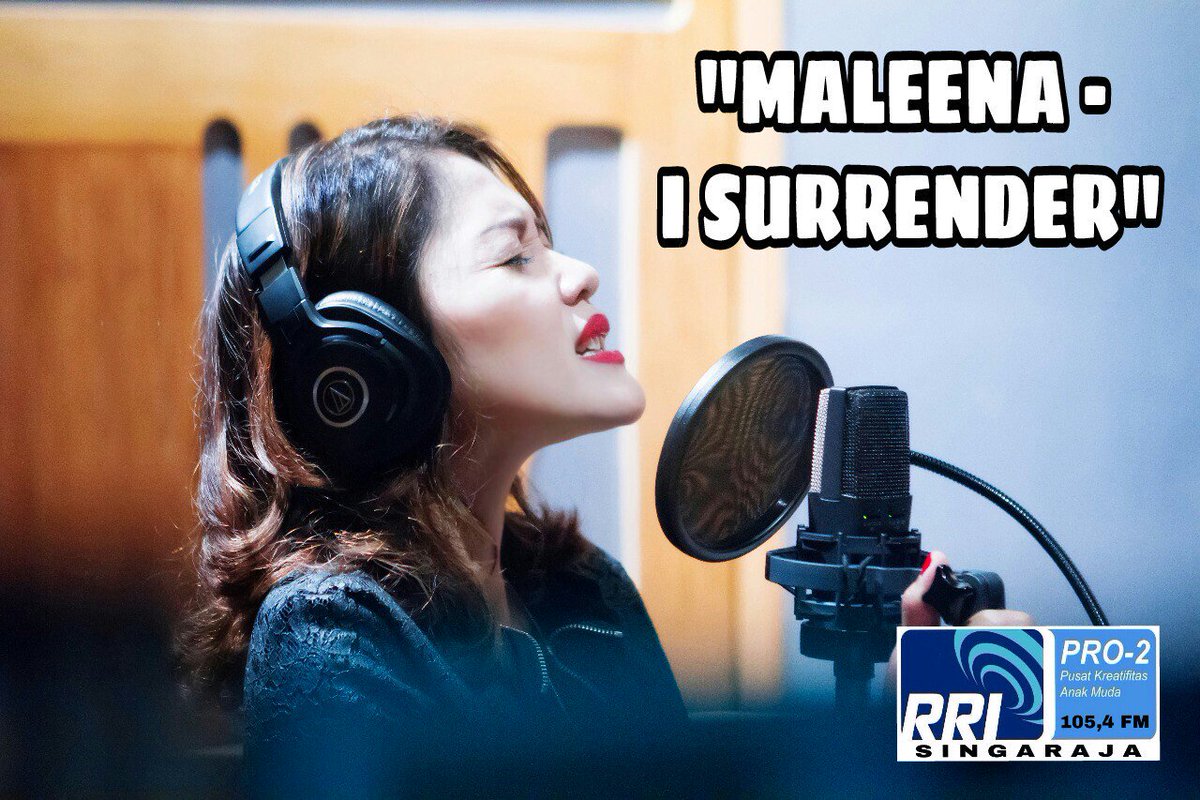 blurnenot's tweet photo. “I Surrender” - Maleena menjadi pembuka acara #pro2NightSong malam ini, simak ya guys. @maleenamusic @BeeMusicEnt #md @kasah_01 https://t.co/xKekakkaYd