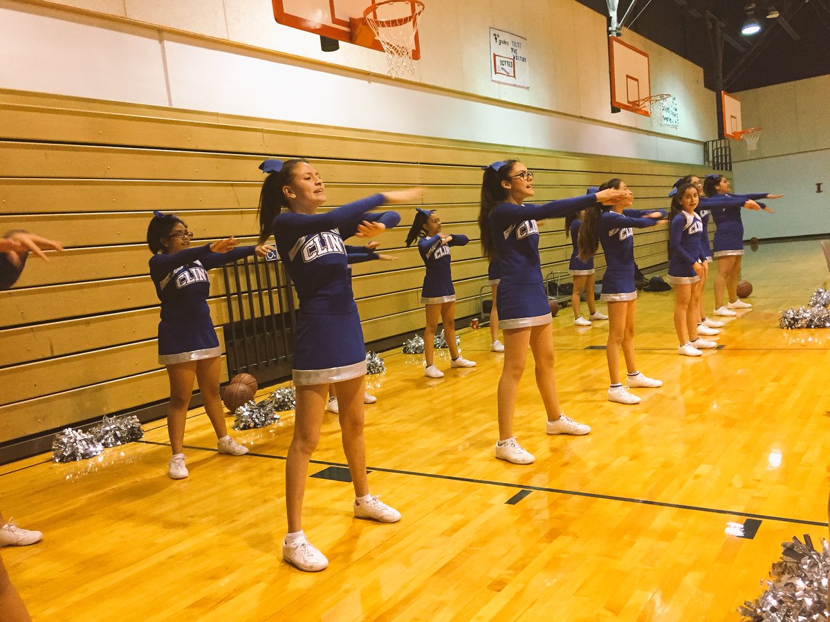FORtheValley_DM's tweet photo. Dedication at its best! STUDENT-athletes exemplifying GRIT. #Cubnation #CubCheer ๐๐๐ฃ https://t.co/UUI2Stmrt3