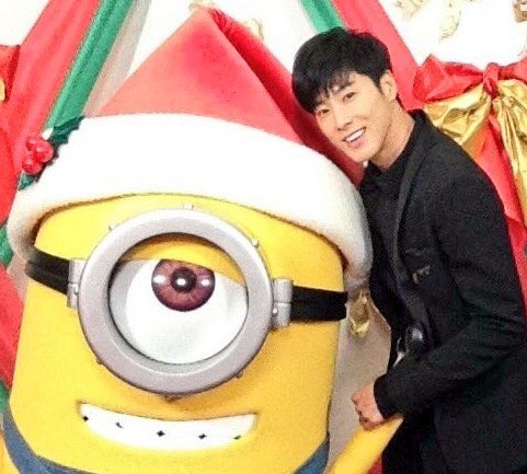 lovenho206's tweet image. 役得…
ドヤってるし（違）

#ミニオンになりたい
#FNS歌謡祭東方神起
#ユンホは可愛い
YUNHO from 東方神起 Burning Down
