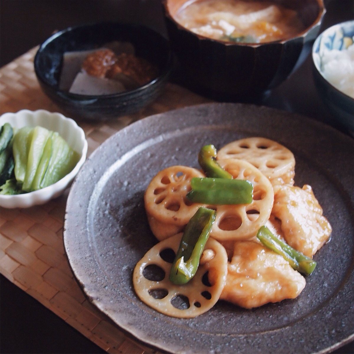 かぼちゃと油揚げの味噌汁