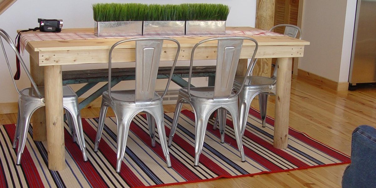 Know Your Wood: Southern Pine complements any décor adding elegance, warmth, and beauty. bit.ly/2krsoyR