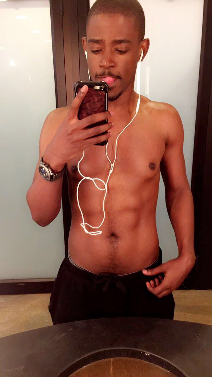 mrlikeag6's tweet photo. Have always wanted to look like Usher in his 2004 #Confessions music video. Think I've achieved my goal finally. Even if just for a day. ๐๐๐๐๐พโโ๏ธ #TheseAreMyConfessions #GuessIGottaKeepPartIIofMyConfessions #MiddleSchoolThrowback #KidsTodayWillNeverKnowTheGreatnessOfUsher https://t.co/0ZNbEJ1ujY