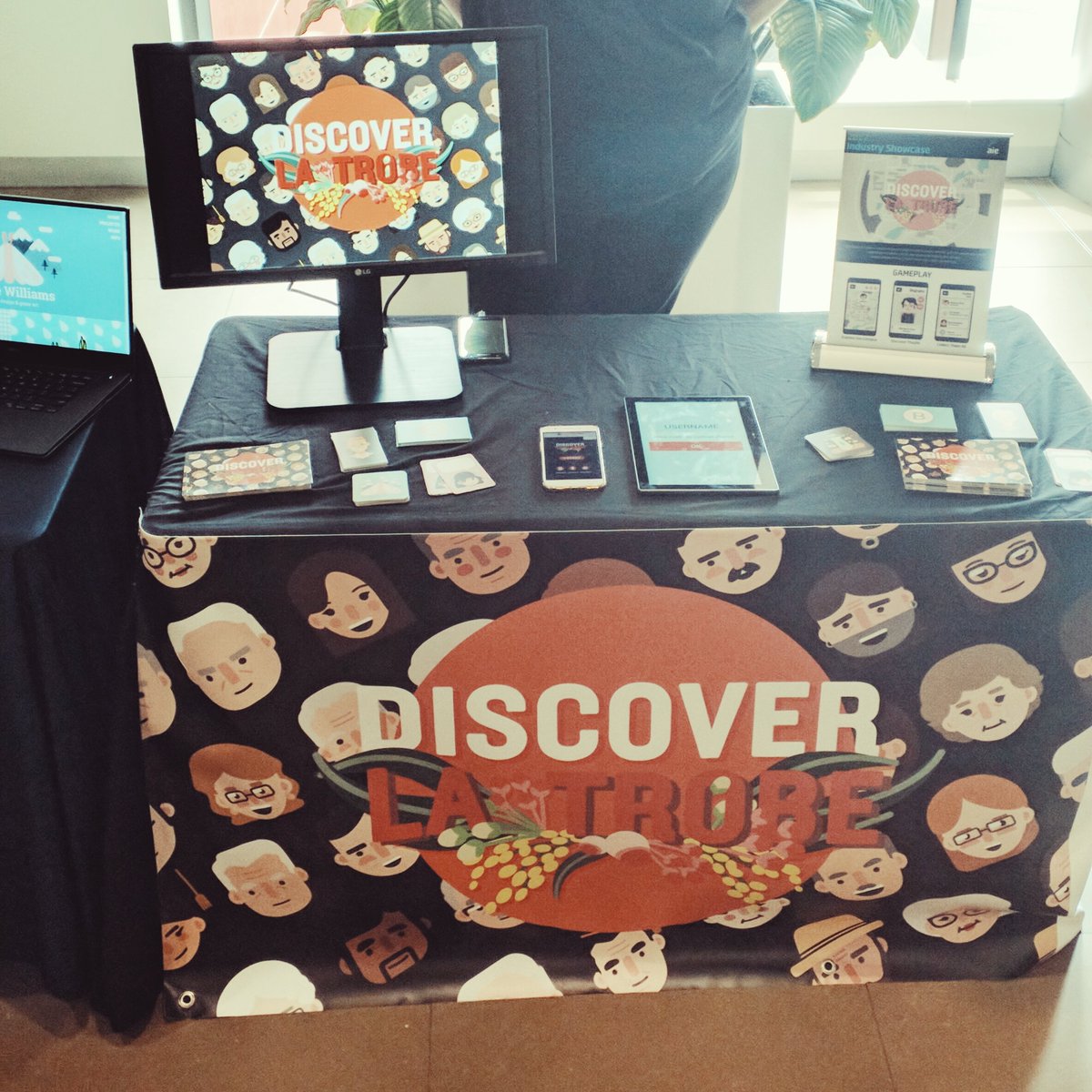 exhaustedalien's tweet image. Currently showcasing Vegepals, Discover Latrobe &amp;amp; Myself at AIE industry day! 
#vegepals #discoverlatrobe #indiedev