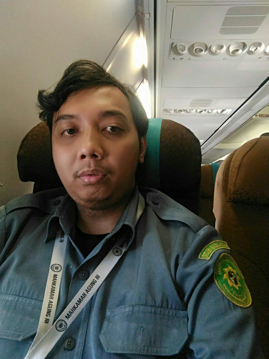 MLG - CGK (@ Abdulrachman Saleh Airport in Malang, Jawa Timur) swarmapp.com/c/3Jo4QtJu6sR