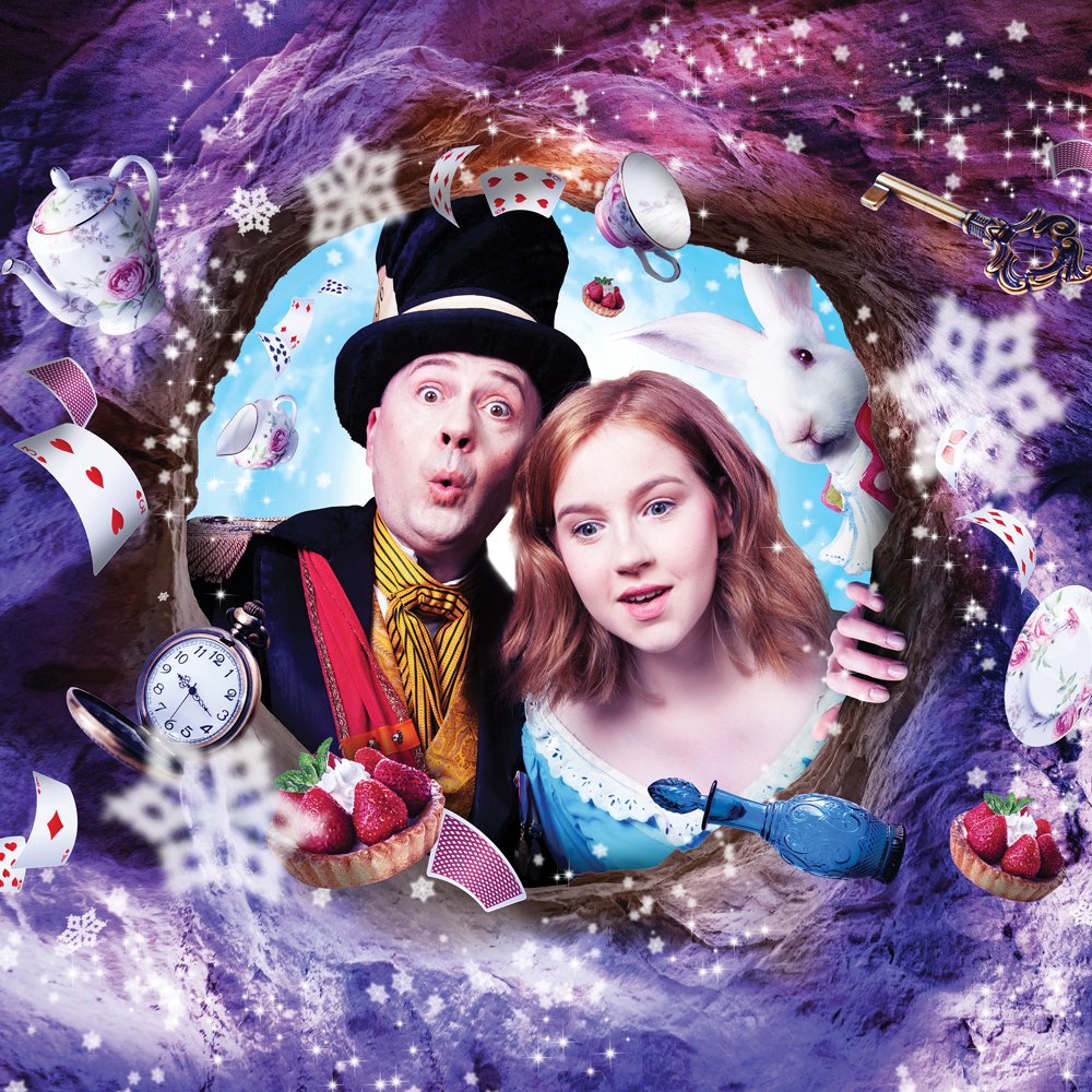Alice in Winterland at the Rose Theatre Kingston aboutsixphotographs.com/2017/12/07/ali…