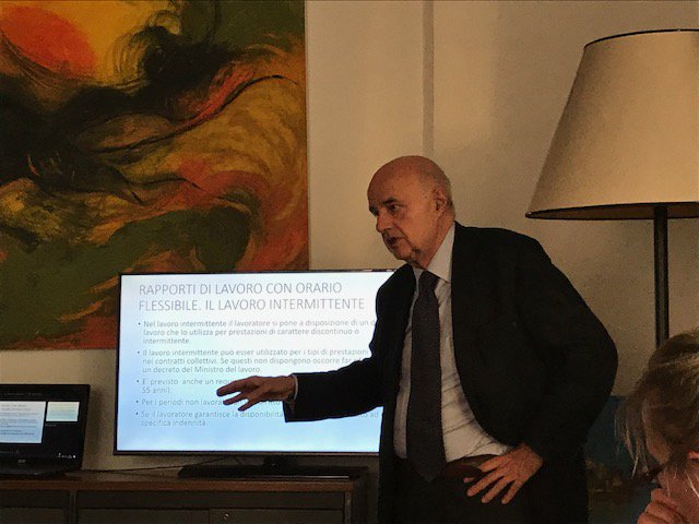 PonteViaNetwork's tweet photo. A @PonteViaNetwork , i giorni si seguono, e sono sempre diversi. Dopo una fantastica serata #BusinessSpritz, un workshop interessantissimo sulla #legislazione del #lavoro in #Italia, con il dottore Filippo Curcuruto ed Alessandro Caterina, grazie al nostro partner Studio Caterina https://t.co/ll4oGhiqxn
