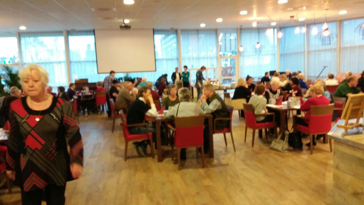 Hier liep <a href="/deSpecialiteit/">de Specialiteit</a> in #wijkbedrijf #lageland al vol met #vrijwilligers ruim 70 aanmeldingen! @Leliezorggroep
