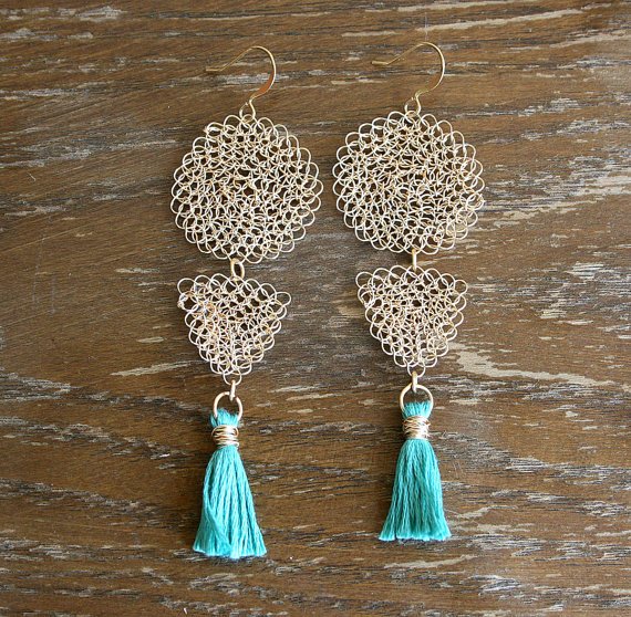 sosygallery's tweet photo. Long dangle earrings, long gold earrings, tassel earrings, #crochet earrings, bohemian, turquoise #jewelry #boho #etsy #epiconetsy #shopping #shopsmall #jewelryonetsy #etsyseller #handmade https://t.co/tLylHRSvIG https://t.co/74MiRnU3A5