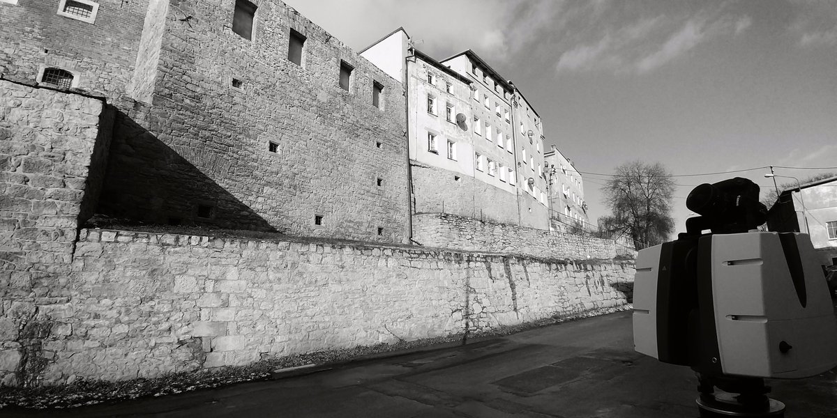 AMIGEOSPJ's tweet photo. Rozpoczęliśmy #skaning_laserowy w @bystrzycakl . Pierwsze zdjęcia z centrum miasta. Liczymy na dobrą prognozę pogody :). #skanowanie3D. #skanowanielaserowe https://t.co/inhtu7UxLO
