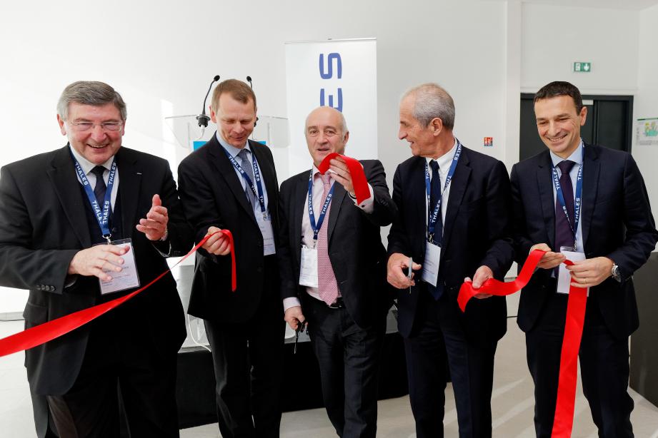 FBoudaouine's tweet image. Le groupe Thales valide son implantation à @OllioulesMairie  aux côtés de @TVT_Innovation @PoleMerMed @navalgroup @AKKA_Tech via @var_matin  varmatin.com/a/189926 @AggloTPM @hubertfalco @VilleDeToulon