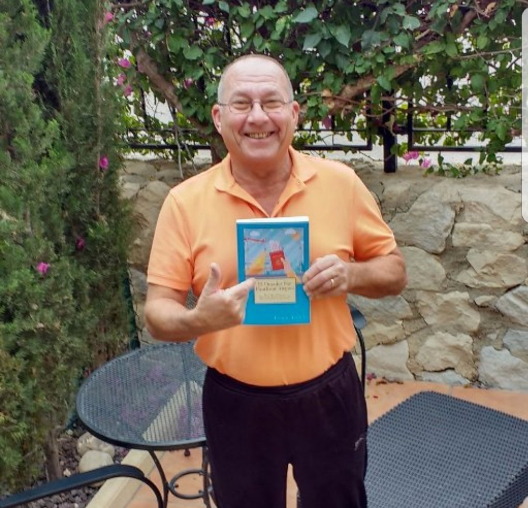 heartsandmoon's tweet image. He's the author who takes you on a flight of revelations including #celebritygossip and #AirportLife   @author_tonylevy #Book  He's the author who takes you on a flight of revelations including #celebritygossip and #AirportLife   @author_tonylevy #Book  amazon.co.uk/El-Dorado-No-H…