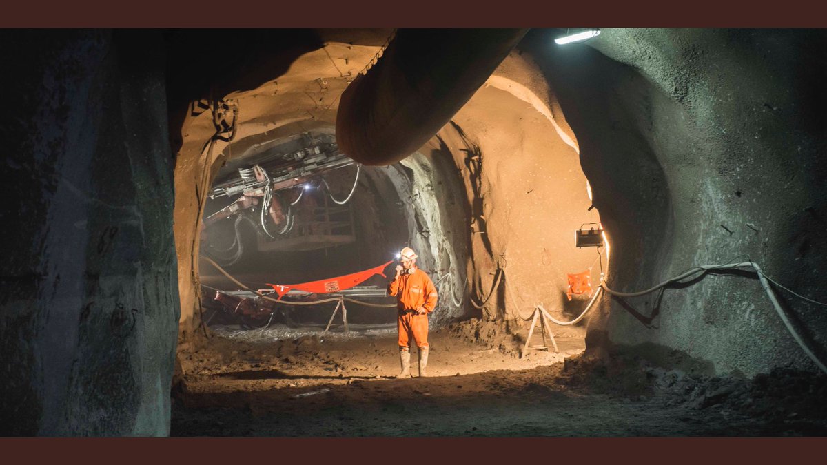 greetings from #Chile to my friends who love the tunnels that today celebrate  #TunnelDayUK <a href="/BTS_Tunnelling/">BTS</a> #tunnel #underground