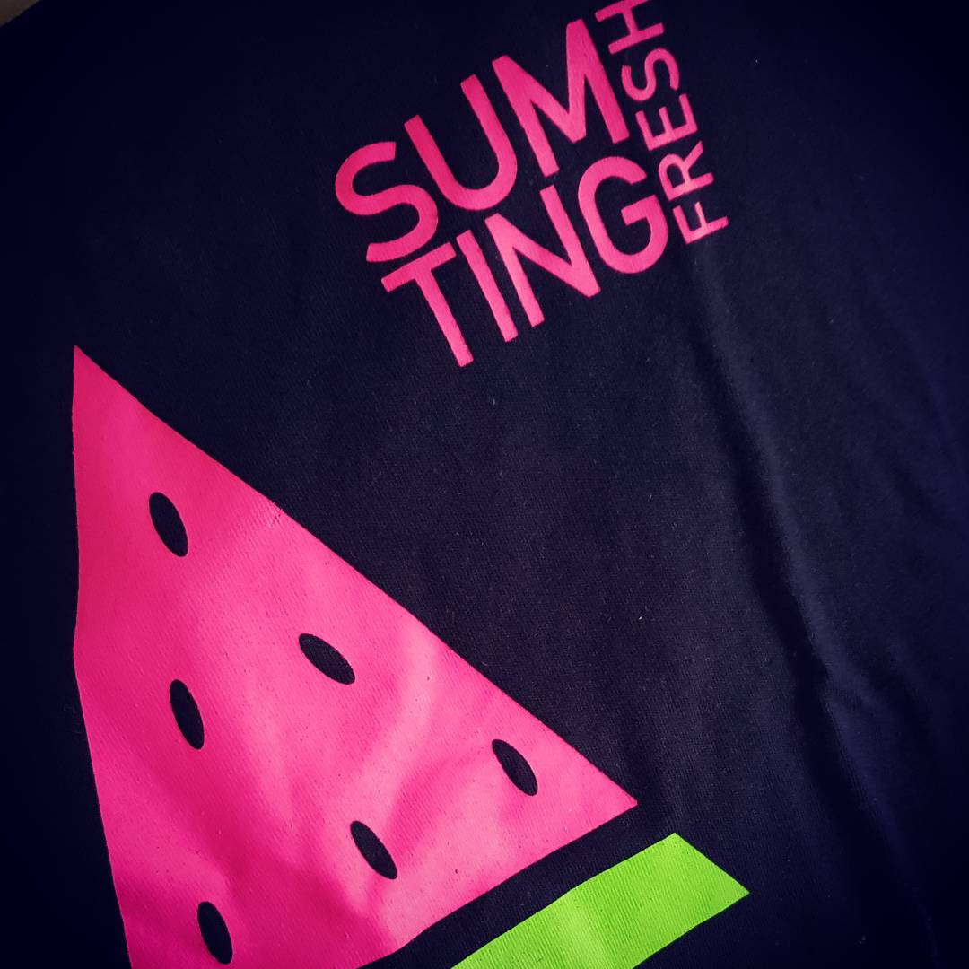 CandyTothill's tweet photo. How cool are @sumtingfresh new #tshirts?! Thank you Hezron Louw for my very own. I 💖 it! #brandstowatch #sumtingfresh #TsogoEntrepreneurs https://t.co/0vvWNv5Jfh