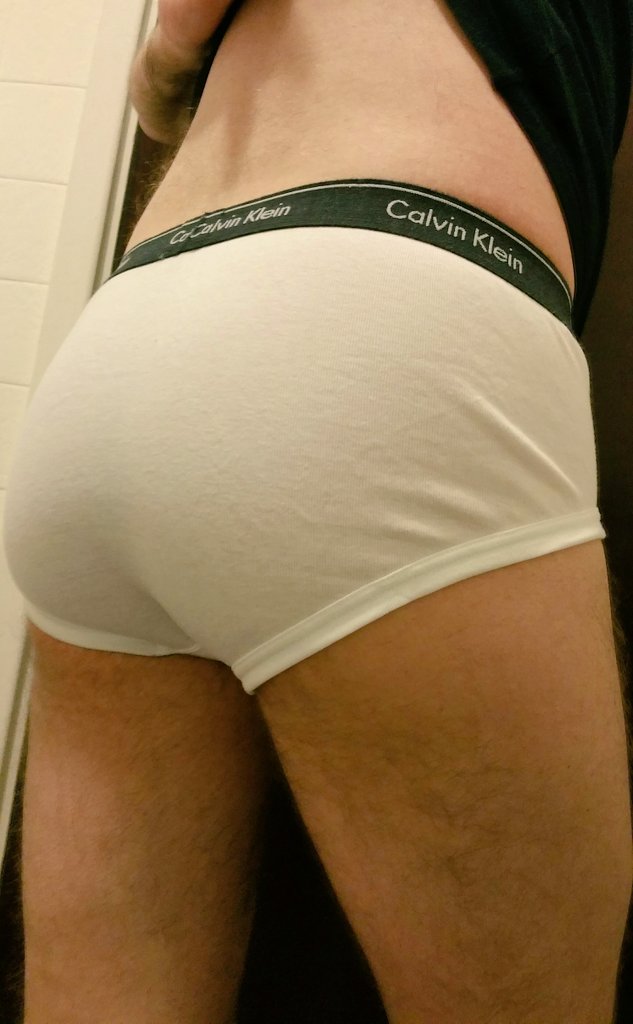 hornyagain100's tweet photo. New tightie whities for me today 😀. I love these 😍 https://t.co/EMR01mSxiW