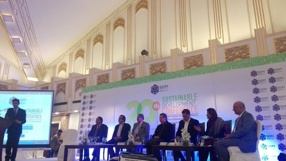 RanaAroojj's tweet photo. #charterofeconomy~movingtowards a #Consensus on #socioeconomicagenda #sessionCC-2 started #penalists @ShahNafisa @RanaAfzalKhan @OsmanSaifullahK @DFSMQM @naumanwazir @MiftahIsmail @DrMusadikMalik @SaleemMandvi @shiblifaraz #SDC2017 @SDPIPakistan @SDTVPakistan https://t.co/7gdkEmOTAI