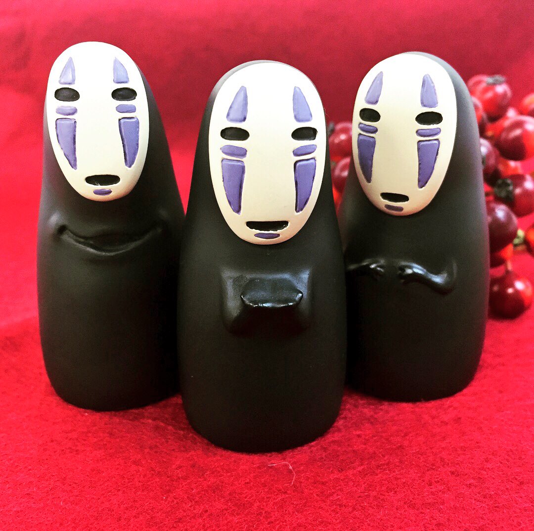 12月末発売！ カオナシのおみやげ 税別800円✨ 親指サイズのカオナシの