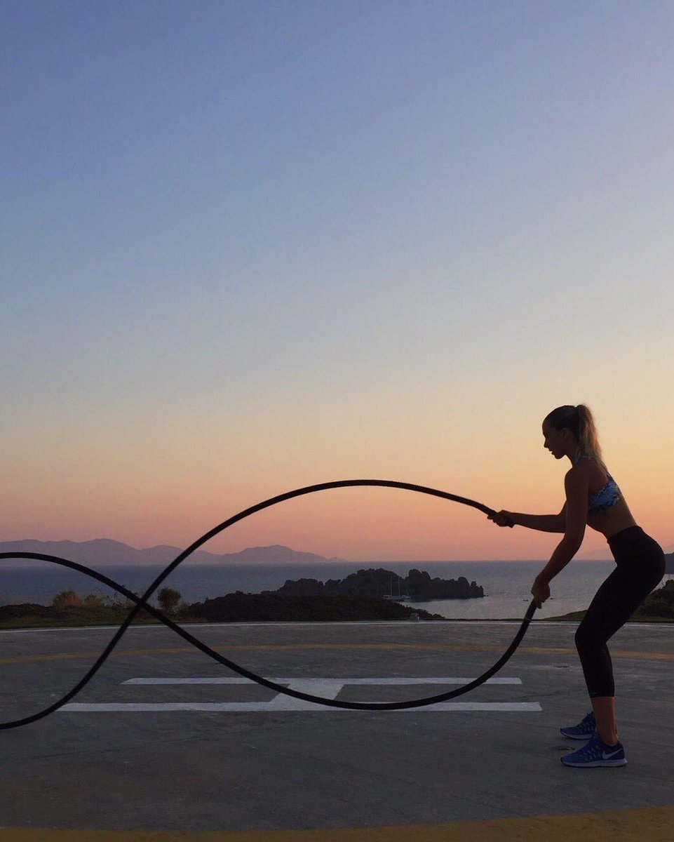 dmarisbay's tweet photo. Getting ready for summer 2018! #DMarisbay2018 #bodyism https://t.co/o5bahrEV7B