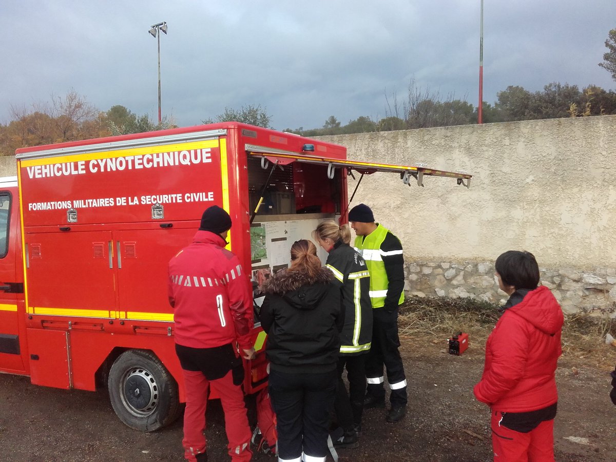 CMogeon's tweet image. Évaluation pratique CYN3 #UIISC7 #ECASC