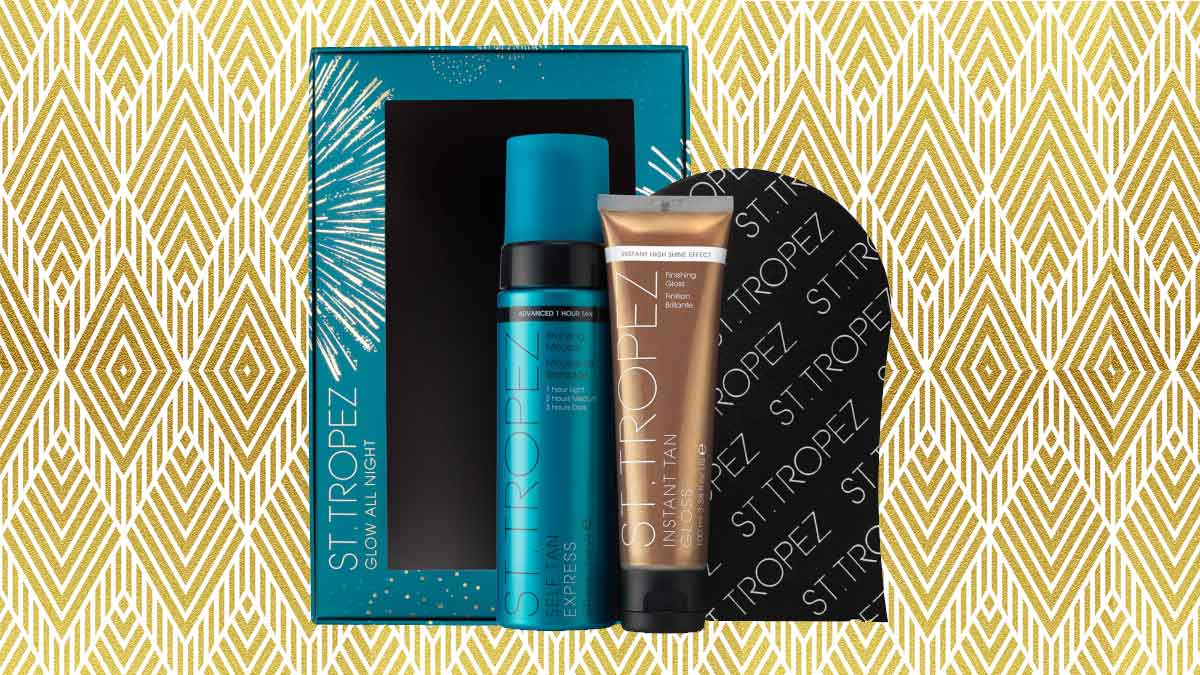MumsnetTowers's tweet photo. On the 7th day of Christmas, Mumsnet gave to me a healthy glow for the Xmas party! RT &amp; Follow to #win a St. Tropez Glow All Night kit for the perfect bronzed tan #12daysofchristmas #comp #12days https://t.co/OvfFCOR4Jo