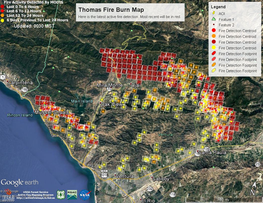 NWSLosAngeles's tweet photo. Here is the latest unofficial burn area of the #ThomasFire as of 11 PM PST as indicated by satellite. The red colors represent the latest fire activity. The fire activity has surrounded  #Ojai  affecting Hwys 33 and 150.  #SoCal #LAfire #cawx #LAweather https://t.co/7TNWWTidN1