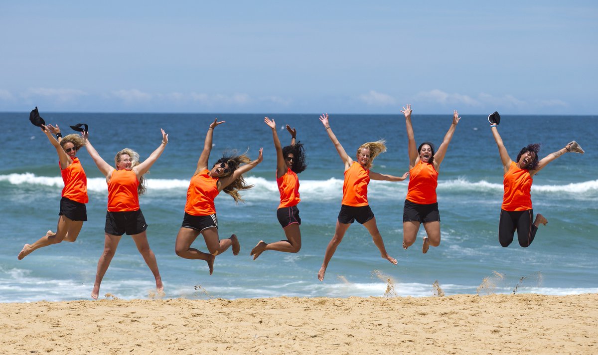 netballvic's tweet photo. Netballers of Gippsland! 🏐
Take your netball to the beach this summer with Beach Netball, coming to Lakes Entrance!
Get your team, get your sunglasses🕶️ & get ready to have some fun in the sun! ☀️
Details: https://t.co/gunpBCFpg6
#BeachNetball #PlayBetweenTheFlags #VicHealth https://t.co/GxVZtxYkql