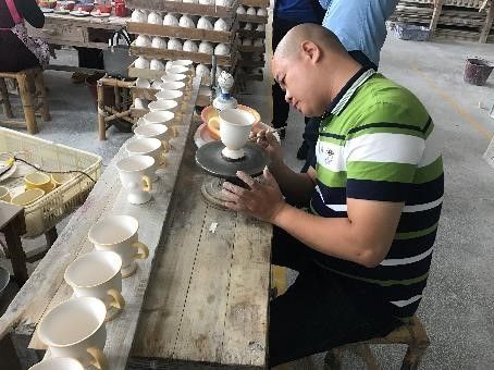 paladone's tweet photo. Learn how our #ChipMug was made! https://t.co/rSsQRtLK0M https://t.co/RJ7rwqAtPi