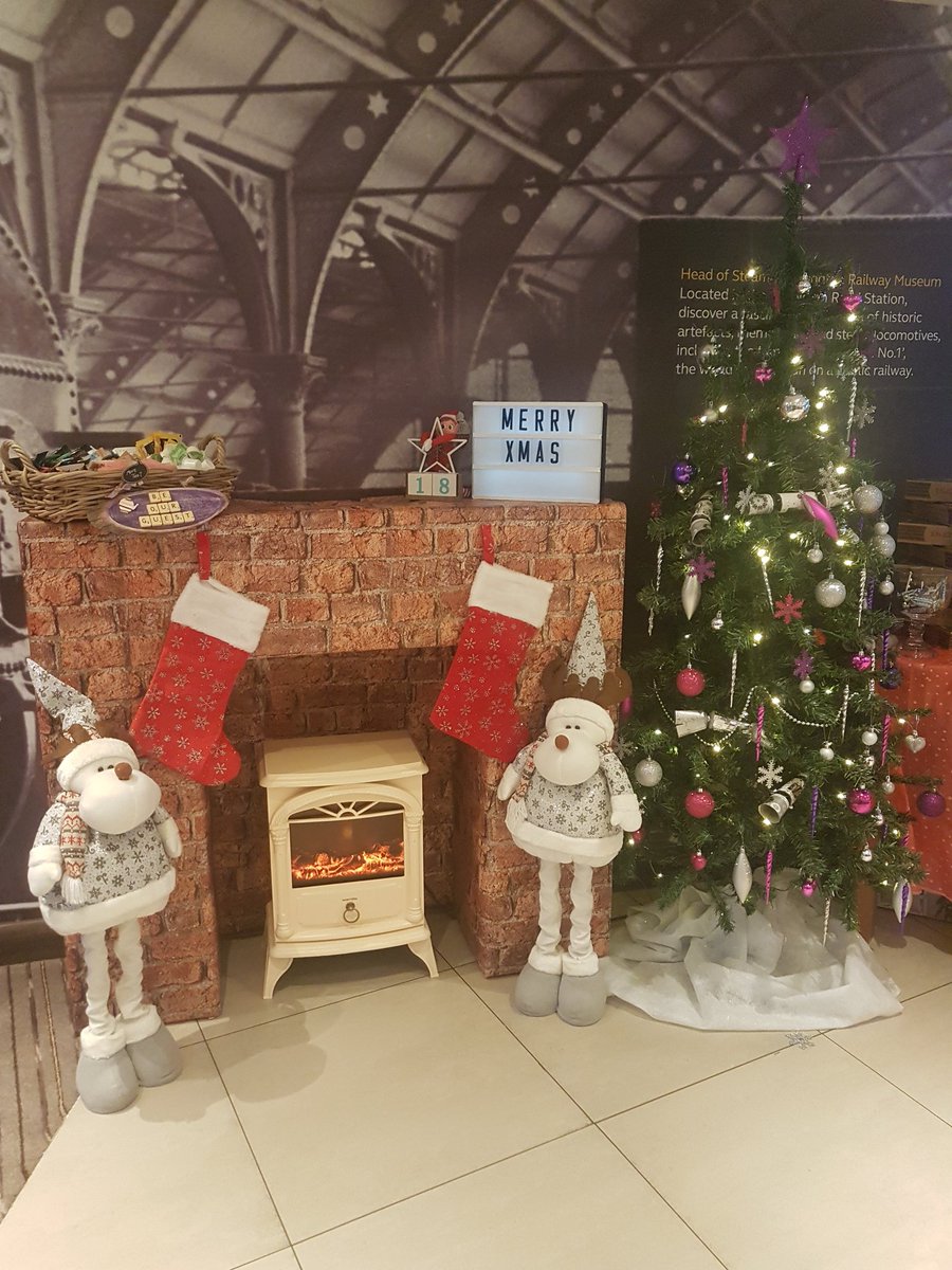 We now have a cosy log burner to keep santa warm when he arrives with presents. <a href="/PIjoecrosby/">Joe Crosby PI</a> @Valerie_PI3R #christmas #darloPI