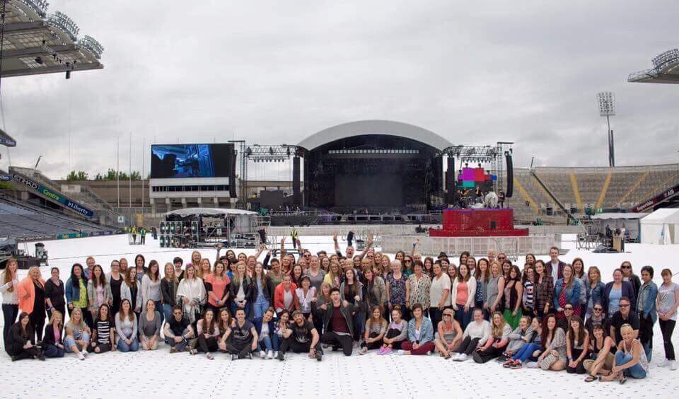 CiaraMcG2's tweet photo. @thescript Have seen you in concert every year since 2008, was lucky enough to meet you in Dublin CrokePark #WhenIMetTheScript โ๏ธ ๐ฎ๐ช๐ค๐ธ๐ฅ https://t.co/ybqFlGr6Jf