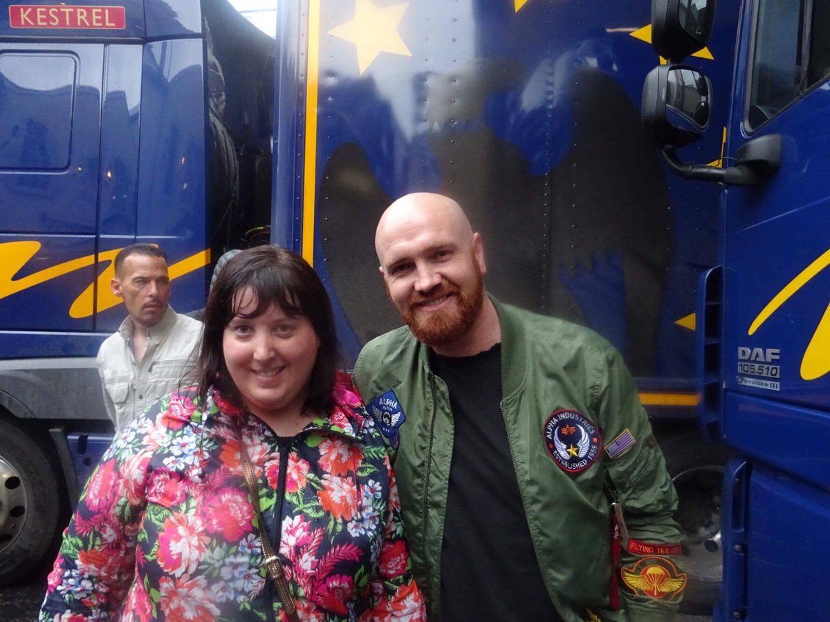 CiaraMcG2's tweet photo. @thescript Have seen you in concert every year since 2008, was lucky enough to meet you. TennantsVitalBelfast/Derry #WhenIMetTheScript โ๏ธ ๐ฎ๐ช๐ค๐ธ๐ฅ https://t.co/cT8exjz6IC