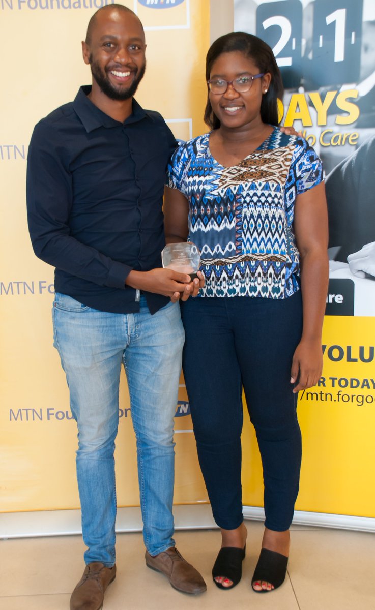 Datacomb tweet media