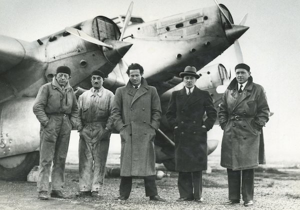Laurent Albaret on Twitter: "[#avgeek] Le lundi 7 décembre 1936,  l'hydravion #Latécoère 300 « Croix du Sud » se perd dans l'Atlantique, avec  son équipage mené par Jean #Mermoz. Retour sur le