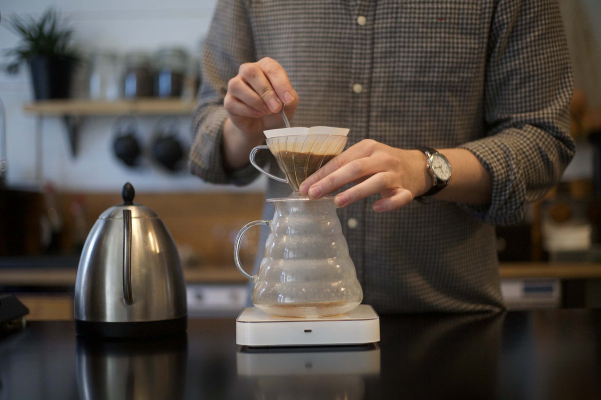 A v60 of our Chinese Fuyan is the perfect way to experience the soft orange notes and lingering chocolate flavours this washed catimor has! You can find it in our #80brews selection box! #fenwickfoodhall