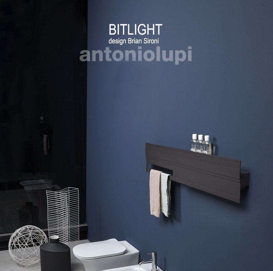 antoniolupiSpa's tweet photo. BITLIGHT - #design #briansironi 
BIT Light "draws" the #wall thanks to a rhythmic sequence of
lights and shadows generated by slight variations of the #surface , by alternating recesses and protrusions a heat origami. https://t.co/1V2d6voFle