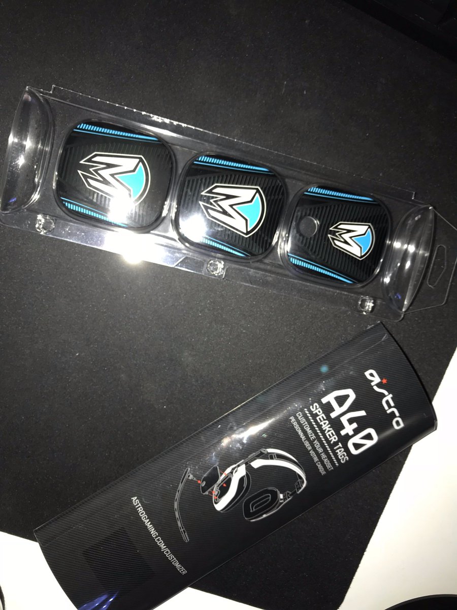 Verszq's tweet photo. Doing a LIMITED EDITION @MindfreakPro Astro A40 Speaker Tags Giveaway!! Trying to reach 600 Followers, Follow and Rt To enter, announced on the 15/12/17 #lfsanzcod #giveaway https://t.co/0nvOhIgZVf