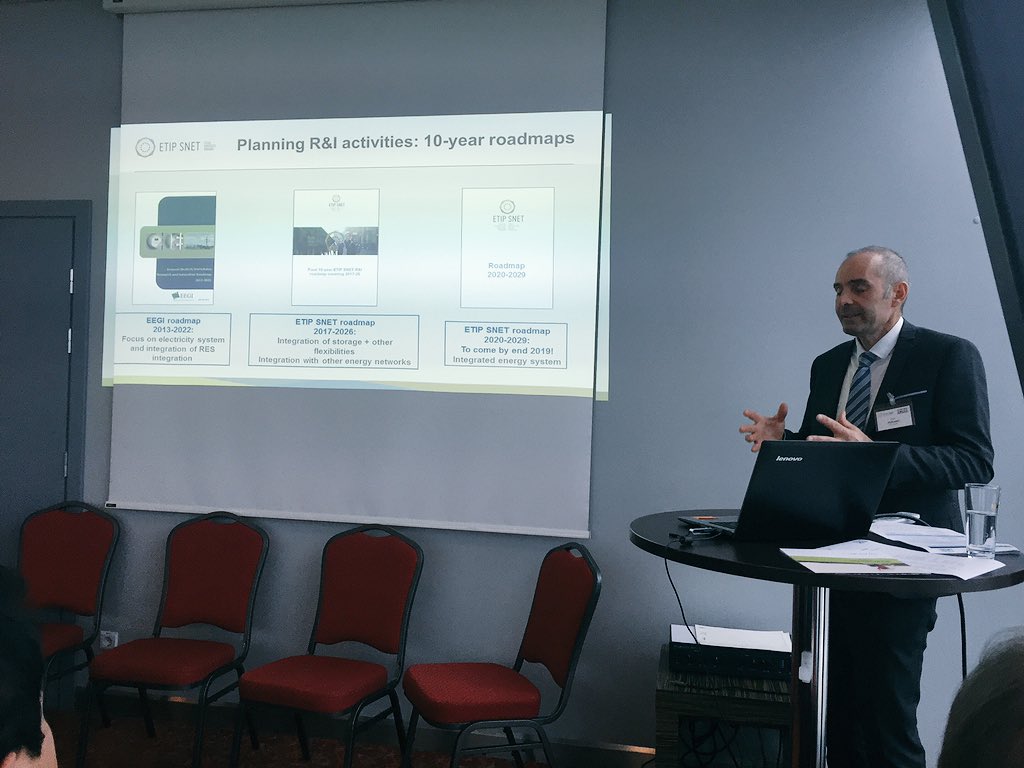 Natalie_Sam's tweet photo. Integrated energy system in planning. 10 years road map with short-term priorities.#ETIPSNETworkshops @ETIPSNET #EnergyUnion https://t.co/0ADNOilJUH
