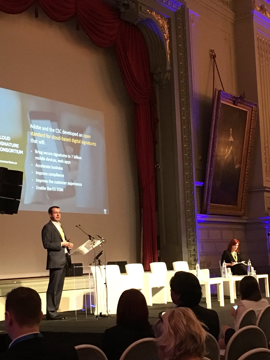 HuaweiEU's tweet photo. @MarkDGreenaway had many insights this morning including on the importance of standards in making the #EUDSM a reality! #ConnectingEurope https://t.co/danQgHf7jN
