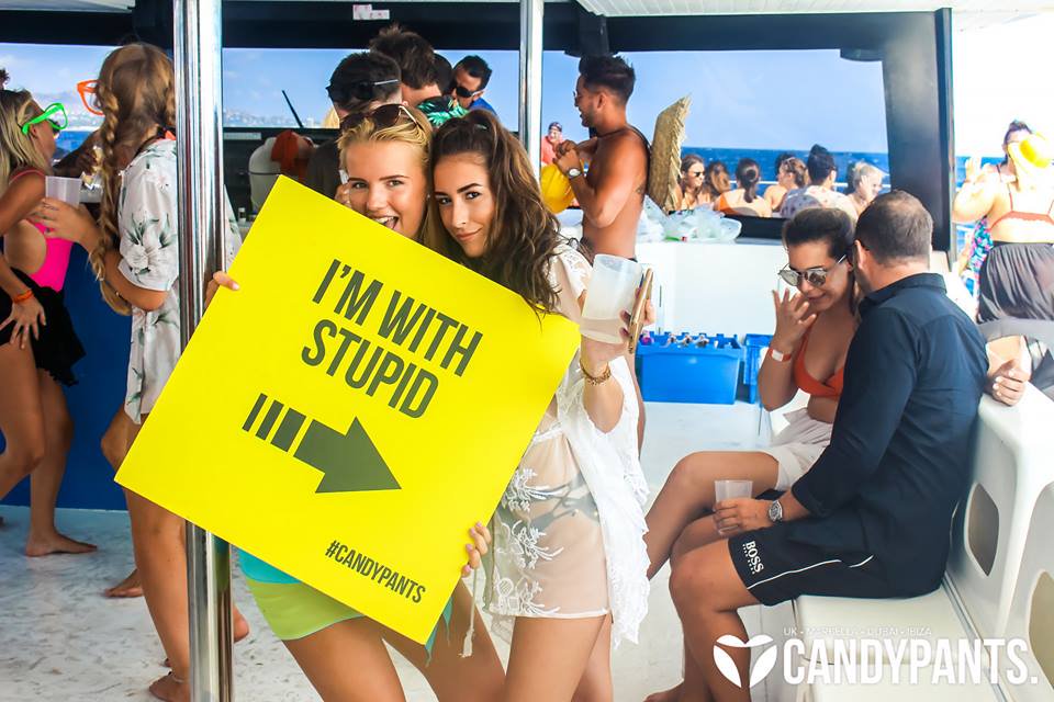 PappframesRF's tweet image. IM WITH STUPID #Pappboard for @CandypantsMarbs - Marbella Boat Parties 🍾📸
