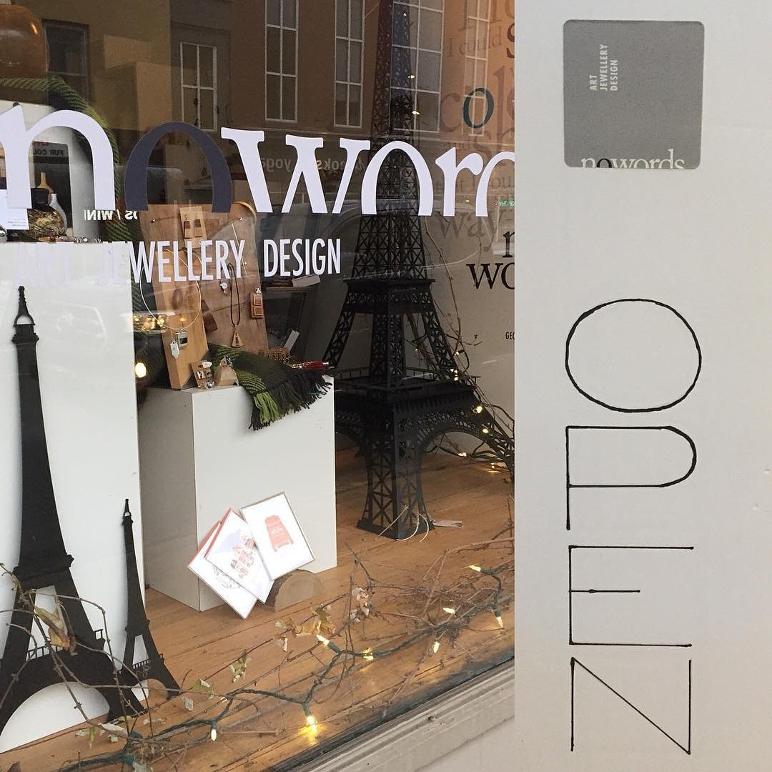 There's a new gallery in town called nowords. Check them out in Downtown Cambridge.
#cambridgeontario
#wrawesome
#artists