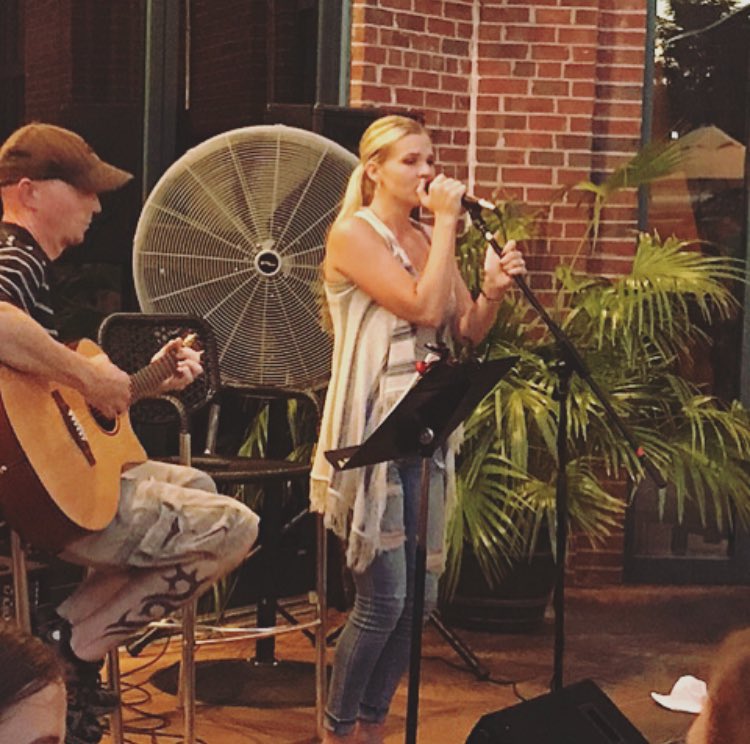 CallieHMusic's tweet photo. Back at it TONIGHT at @TempleMojo in Matthews!! #LiveMusicCharlotte #LiveMusic #NewMusic #songwriter #CallieMusic #ToDoTonight https://t.co/6a7YMh8o91
