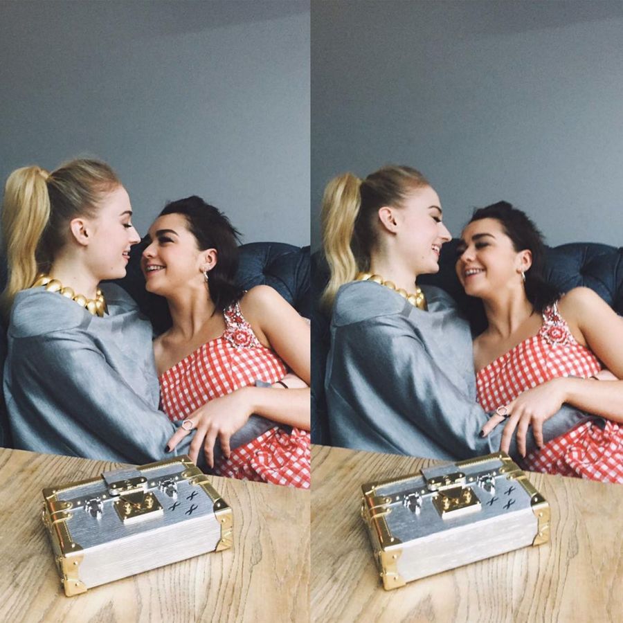 Twitter Maisie Williams naked (11 photo), Sexy, Cleavage, Twitter, legs 2015 Twitter Maisie Williams nude (33 photo), Topless, Fappening, Feet, cameltoe 2006