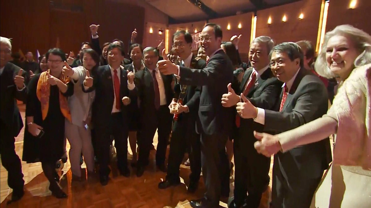 HongKongPolyU's tweet photo. Special performance by our guests and The President's Band, at the #PolyU 80th Anniversary Celebration Dinner. #PolyU80
Live streaming: https://t.co/jQMltT7tCt https://t.co/Q5IgpfVD5Z