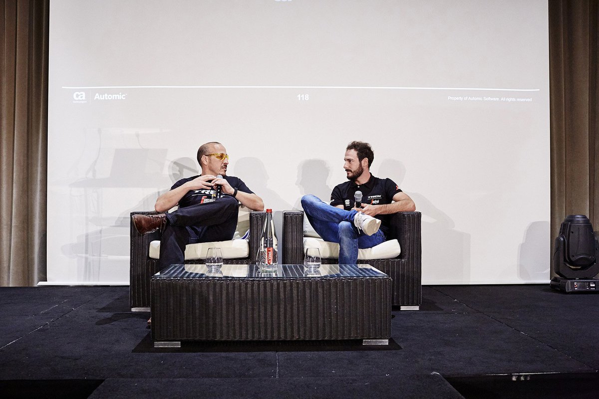 ca_france's tweet photo. Merci @JulienBernard17 de l’équipe de cyclisme @TrekSegafredo d’avoir participé à #AutomicLive 2017 ! #Agilité #Automatisation https://t.co/vUBu8Wq5iL